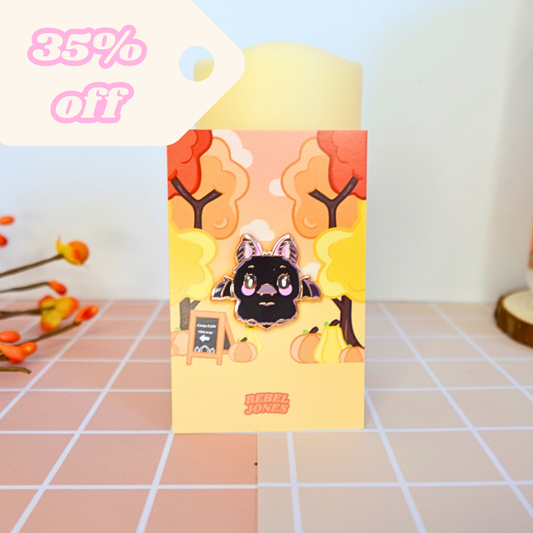 Fang the Bat, Pin - SECONDS